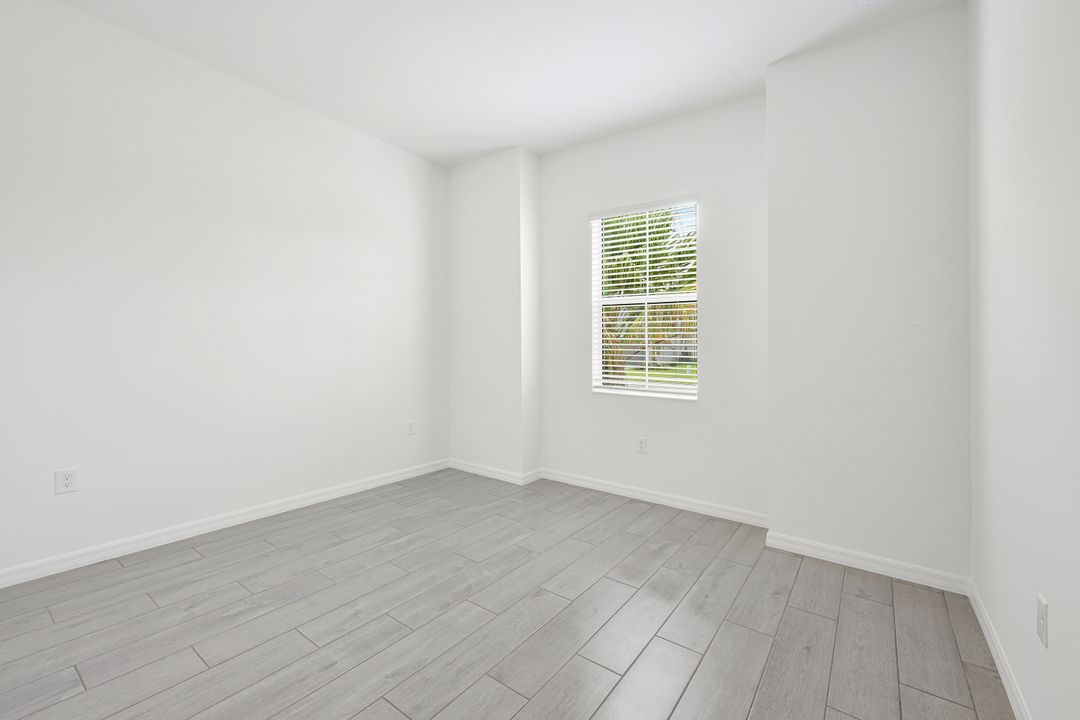 5781 Kingston Pl, Immokalee, FL 34142