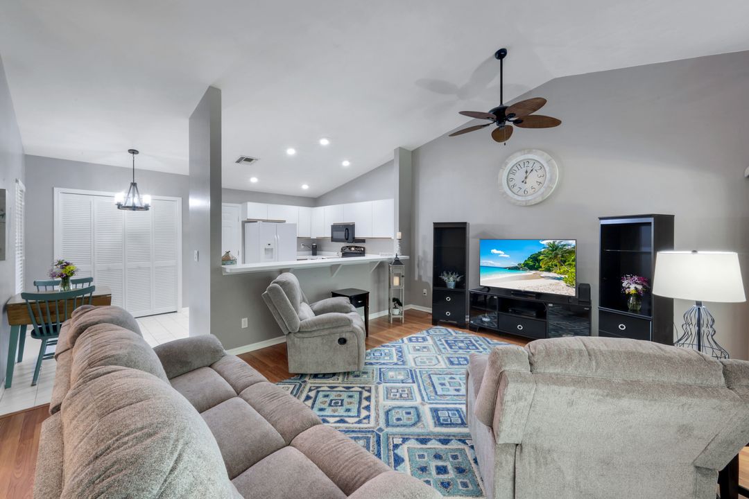 12664 Hunters Ridge Dr, Bonita Springs, FL 34135