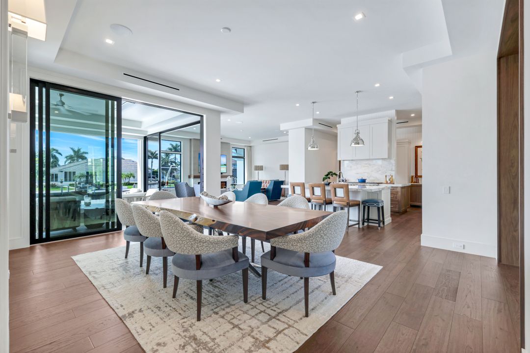 1610 Briarwood Ct, Marco Island, FL 34145
