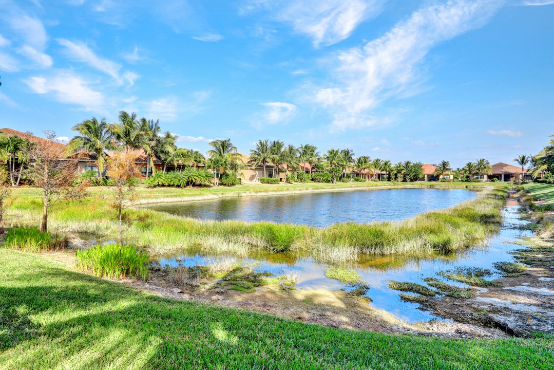 13466 Sumter Ln, Naples, FL 34109