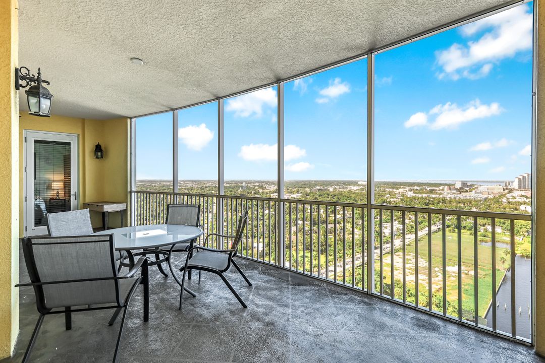 2743 First St #2303, Fort Myers, FL 33916