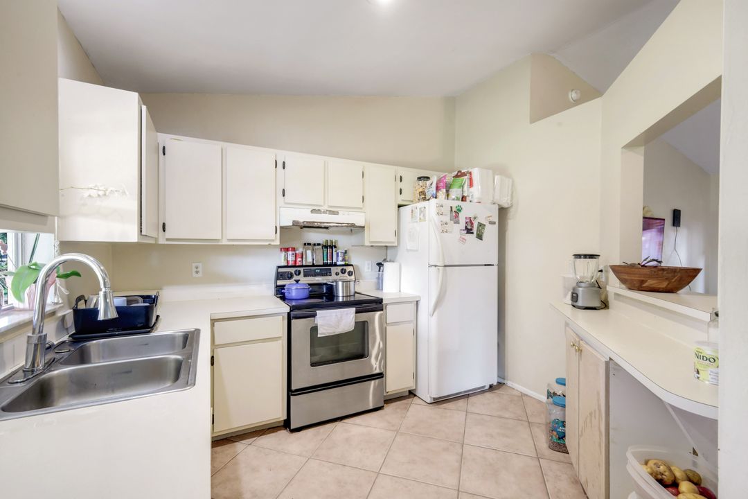 8362 Bamboo Rd, Fort Myers, FL 33967