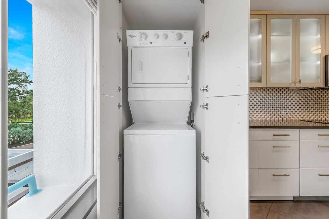 355 Park Shore Dr #1-134, Naples, FL 34103