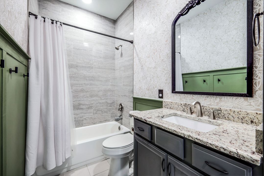 6446 40th St NE, Naples, FL 34120