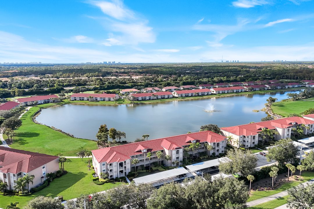 2740 Cypress Trace Cir #2715, Naples, FL 34119