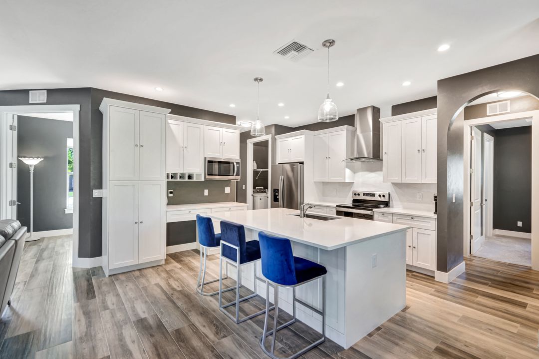 2801 NW 15th St, Cape Coral, FL 33993