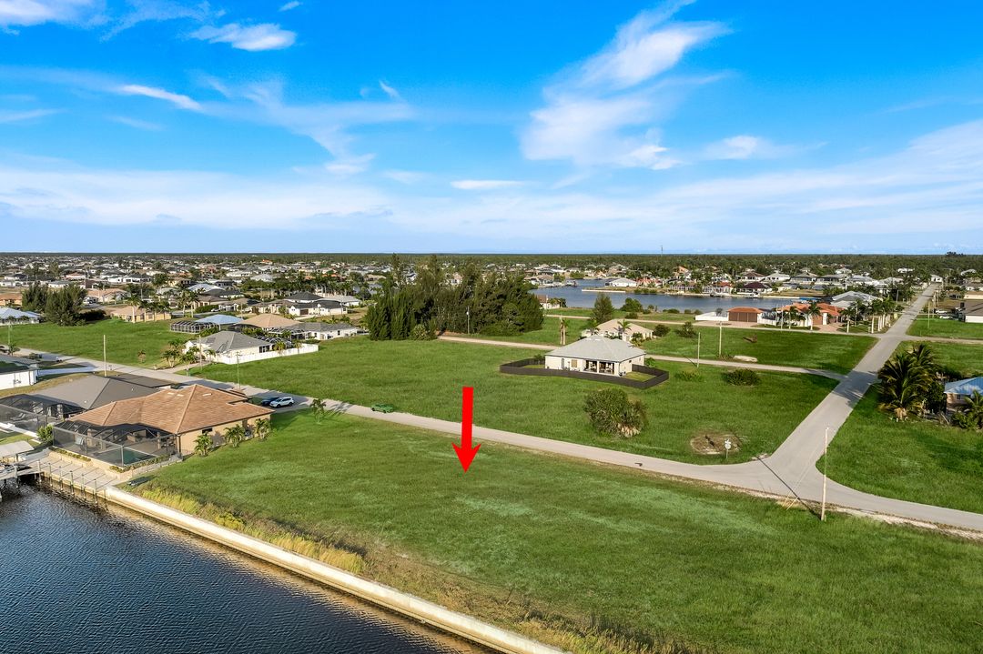 2804 NW 46th Ave, Cape Coral, FL 33993