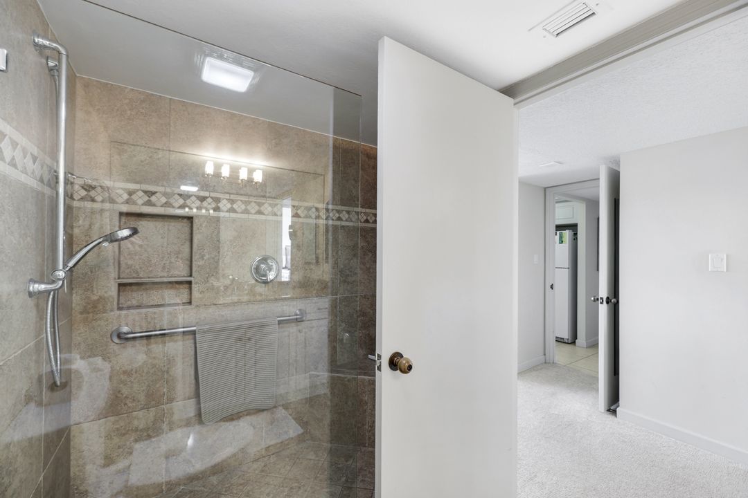 300 S Collier Blvd #1002, Marco Island, FL 34145