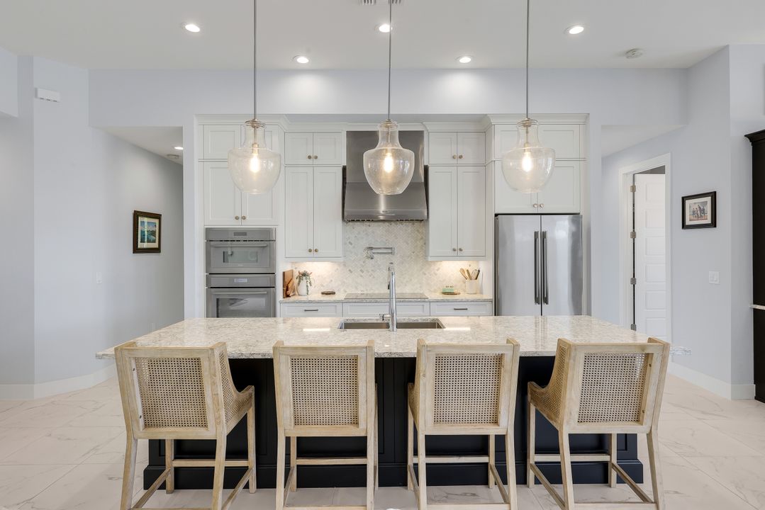 1030 NW 38th Pl, Cape Coral, FL 33993