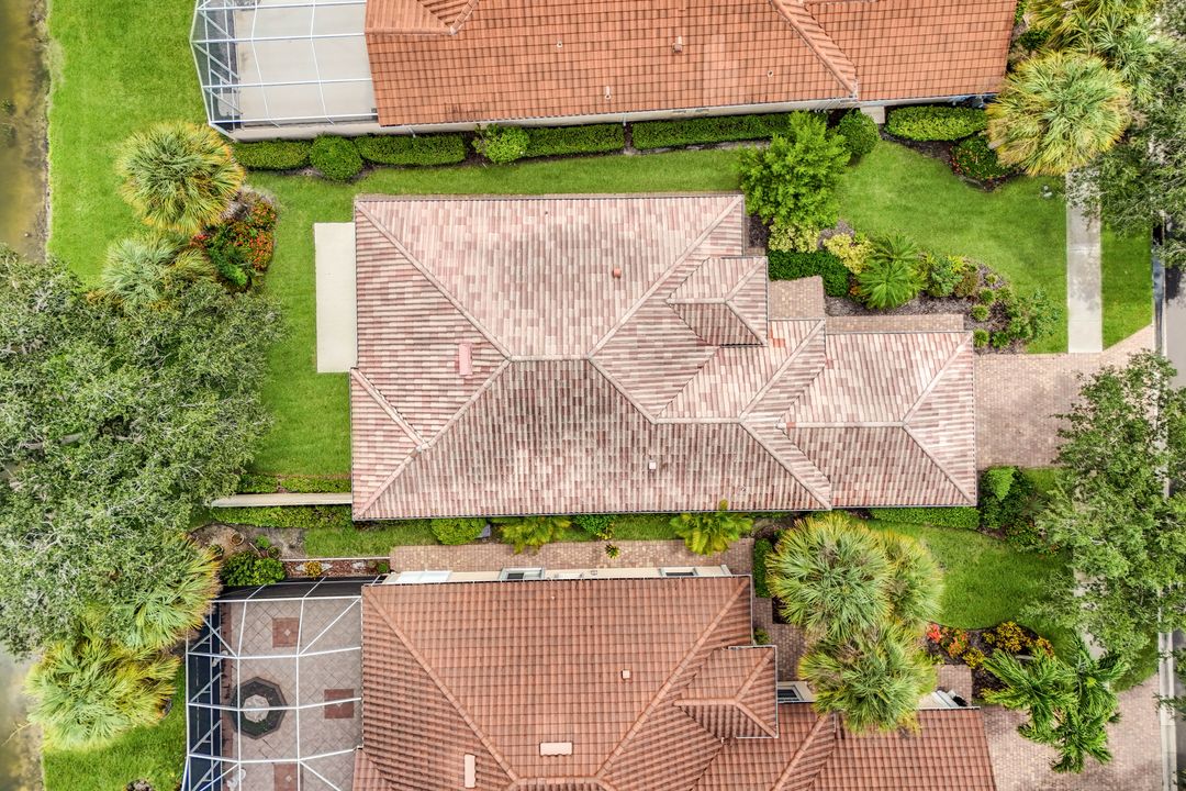 3821 Whidbey Way, Naples, FL 34119