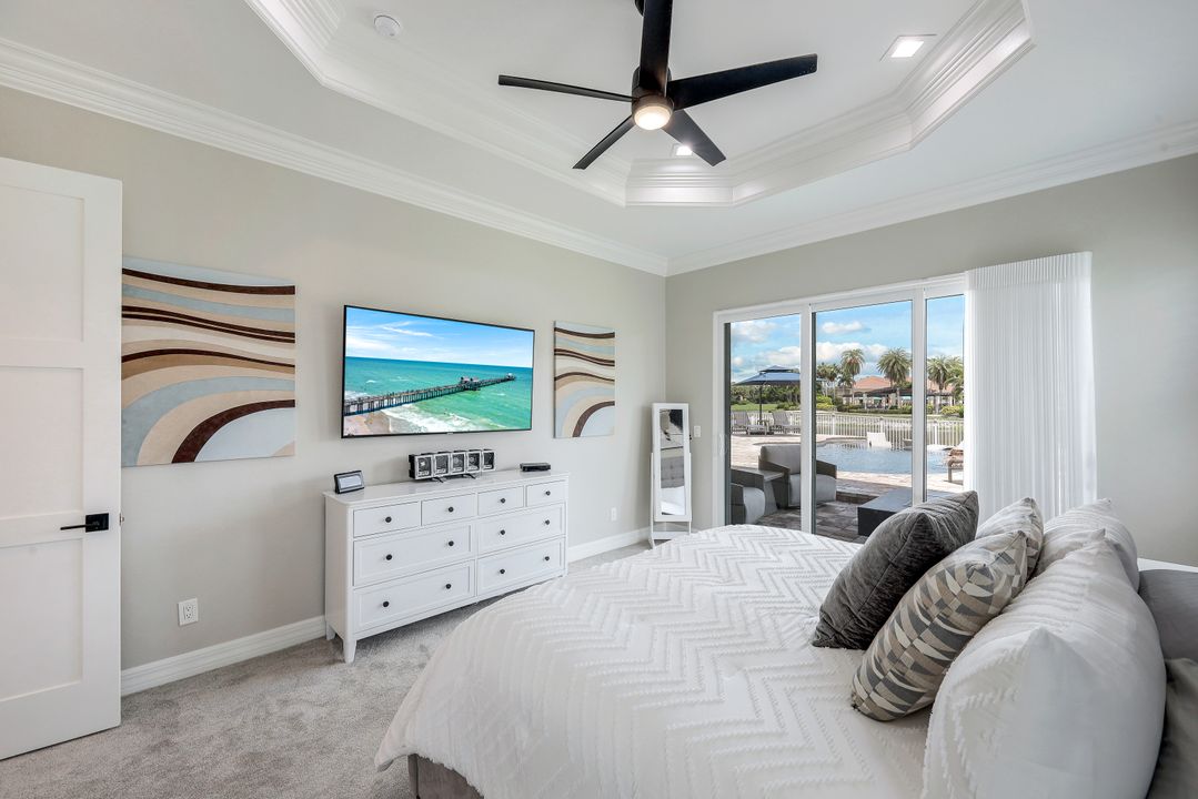 2179 Canary Island Cove, Naples, FL 34119