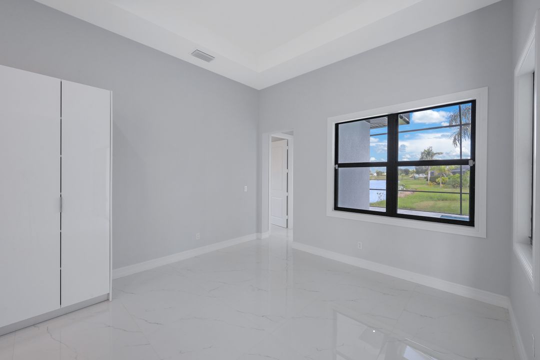 18288 Royal Hammock Blvd, Naples, FL 34114