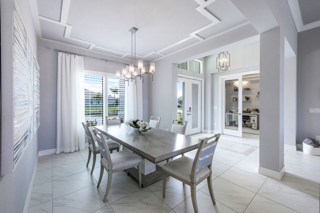 6215 Union Island Wy, Naples, FL 34113