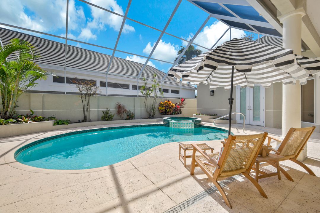 109 Greenfield Ct, Naples, FL 34110