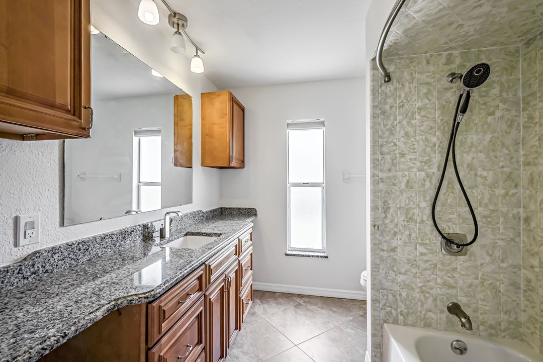 861 Mensh Terrace NW, Port Charlotte, FL 33948