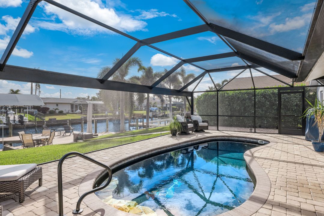5313 SW 8th Ct, Cape Coral, FL 33914