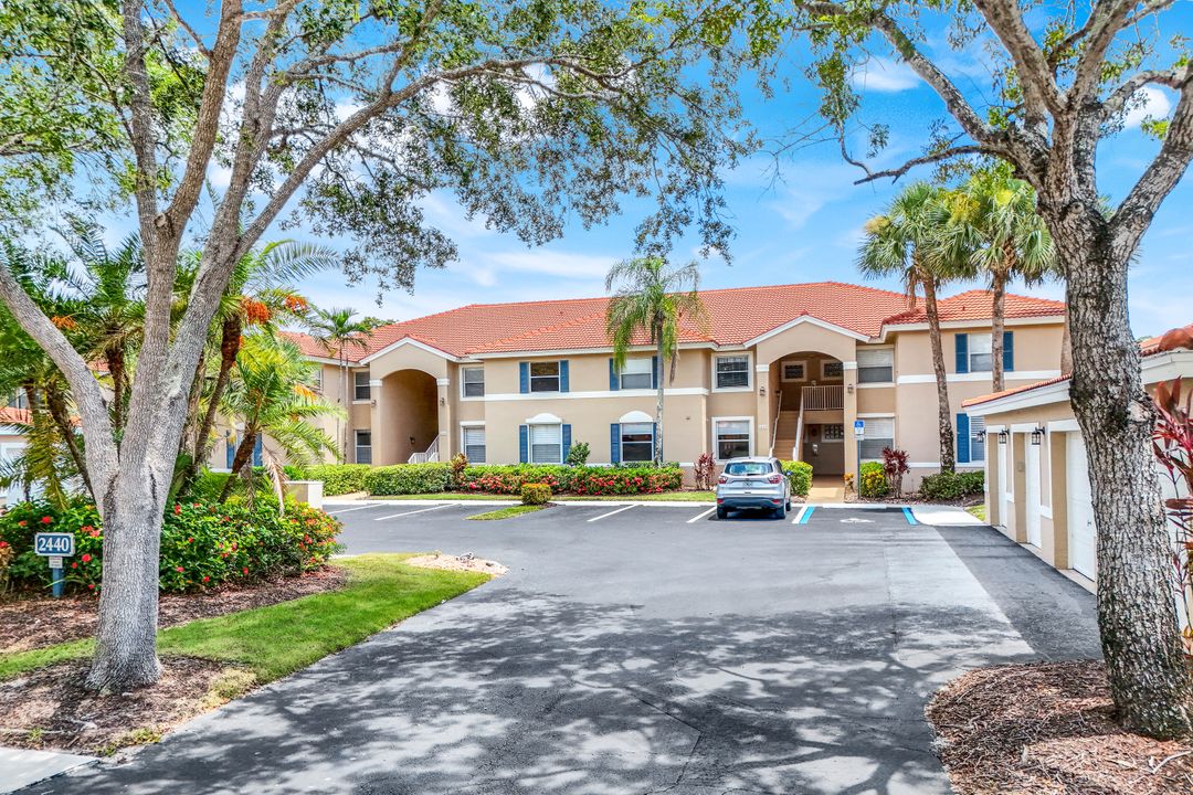 2440 Millcreek Ln #102, Naples, FL 34119