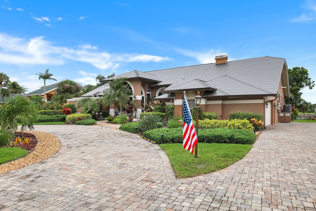 16861 Fox Den SW, Fort Myers, FL 33908
