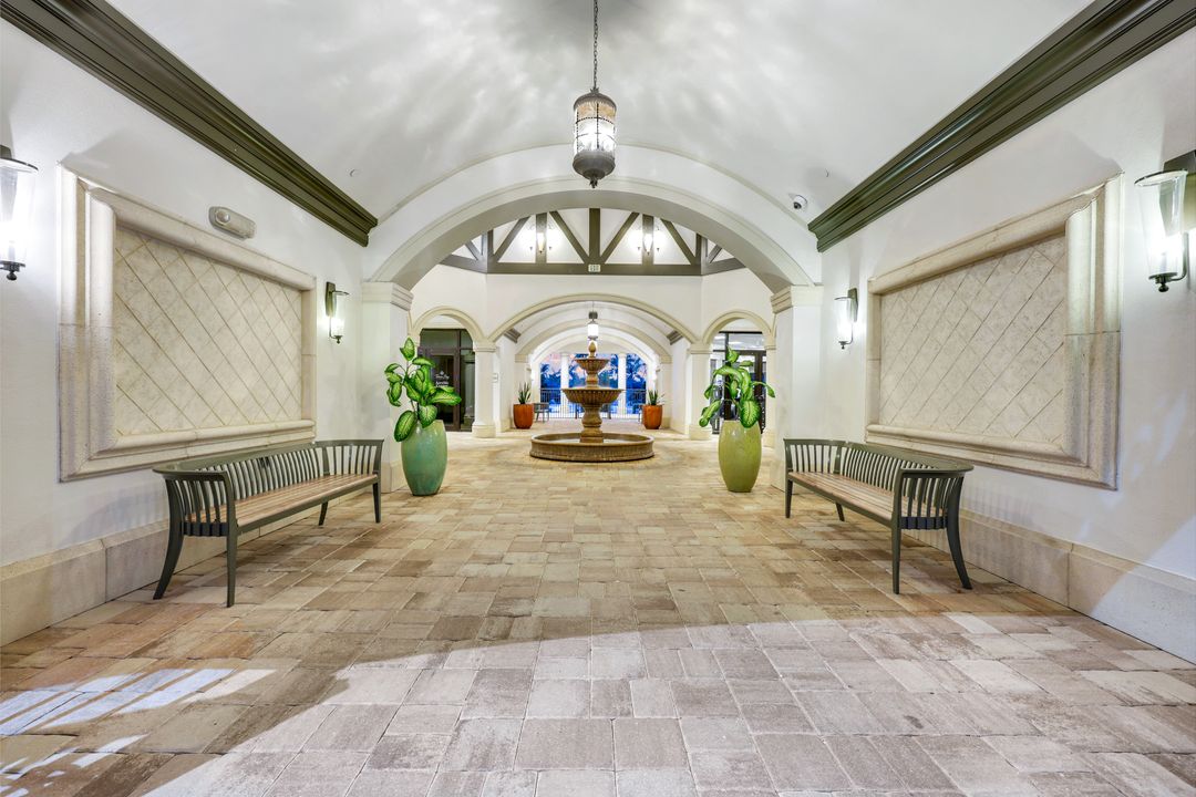 9590 Trevi Ct #5323, Naples, FL 34113