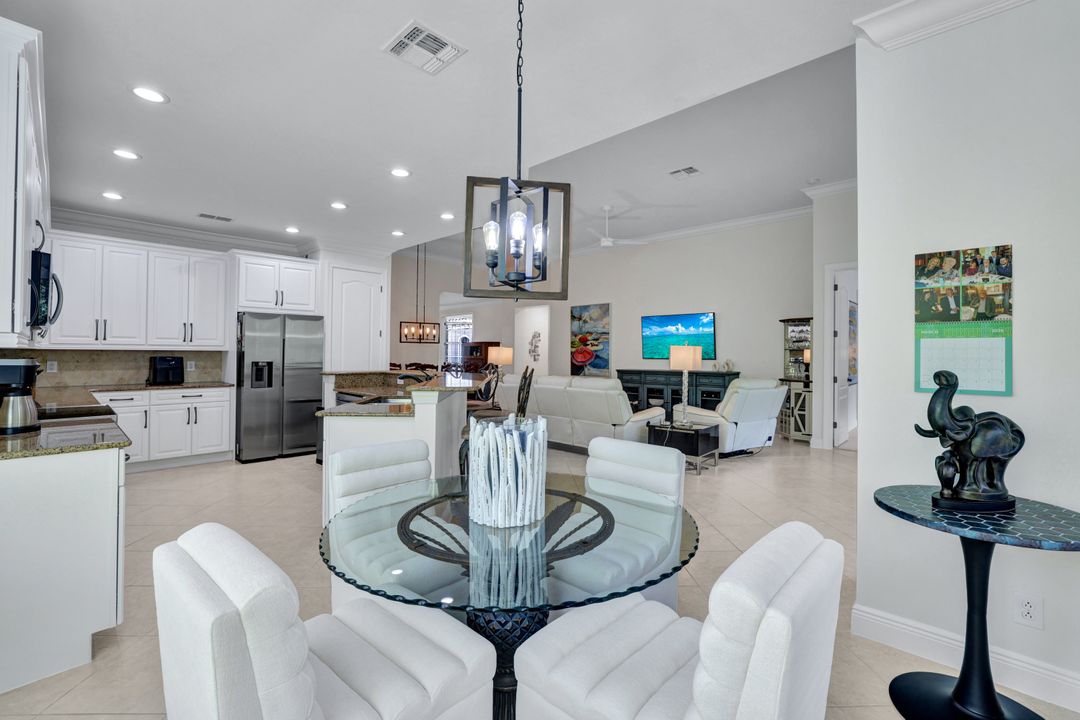 28492 Altessa Way #202, Bonita Springs, FL 34135