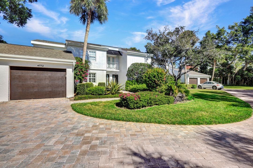4772 West Blvd #E-102, Naples, FL 34103