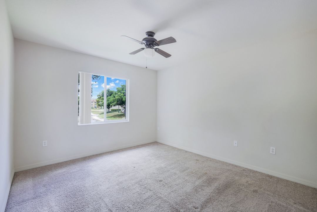 8234 Key Royal Cir #524, Naples, FL 34119