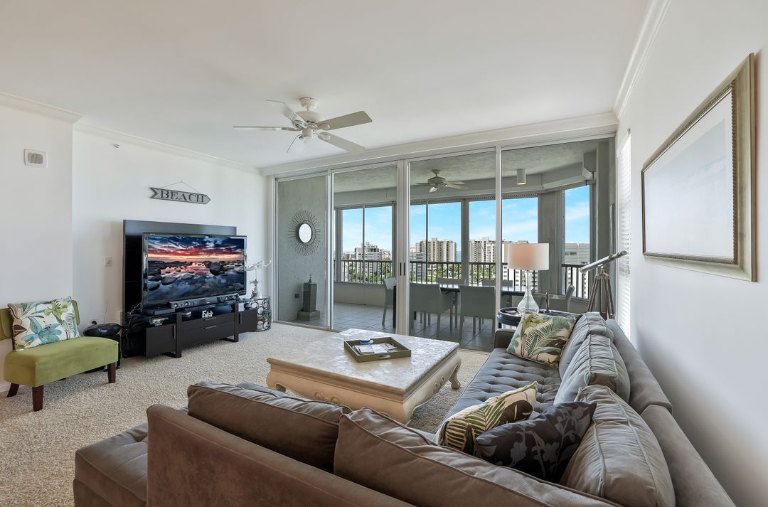 25 Bluebill Ave #1103, Naples, FL 34108