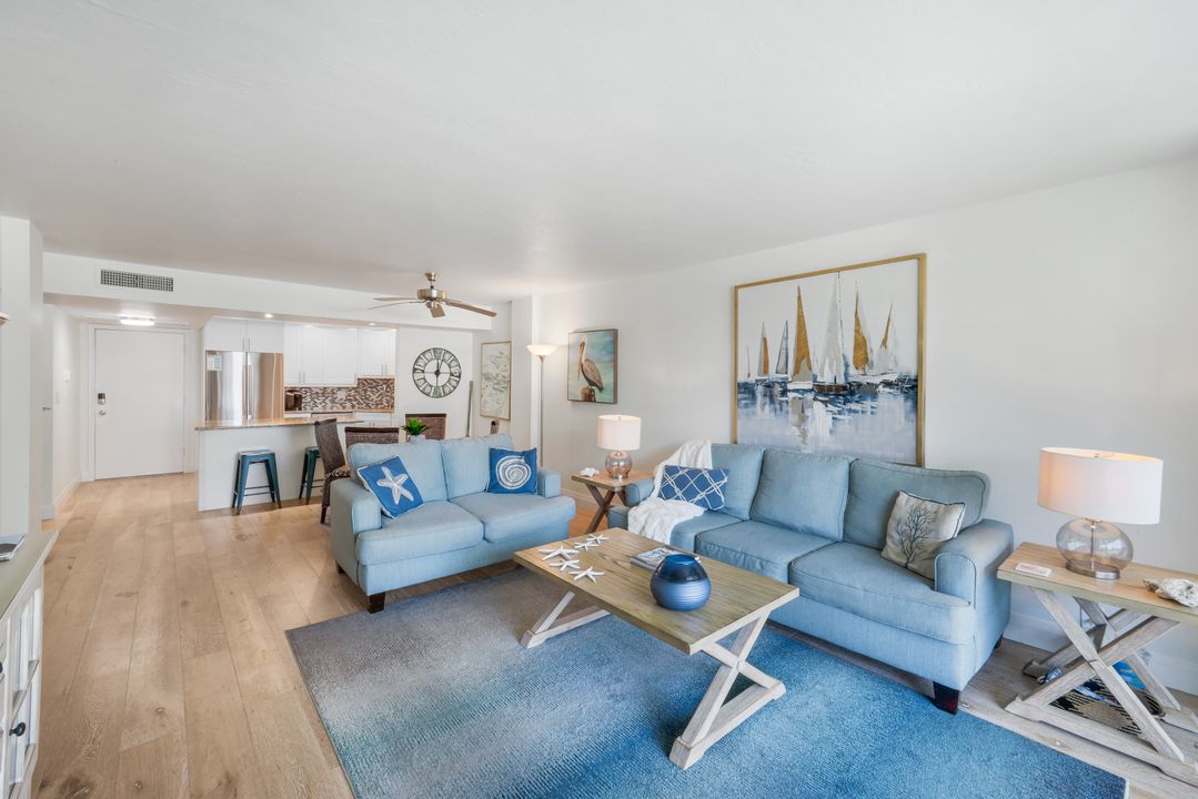 5 Bluebill Ave #208, Naples, FL 34108