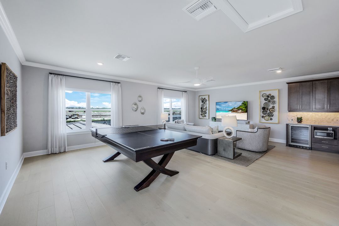 15572 Montello Ln, Naples, FL 34114