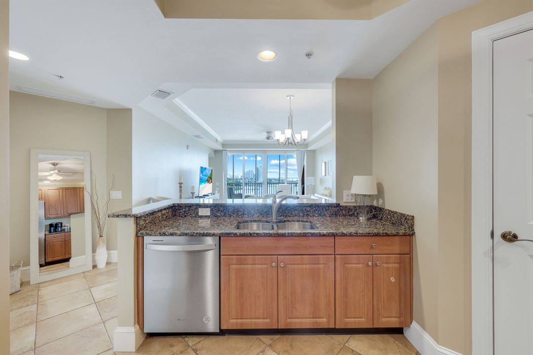 2745 First St #701, Fort Myers, FL 33916