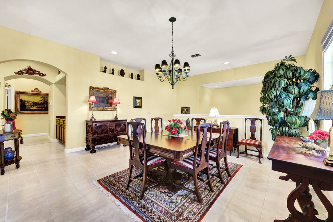 8517 Via Garibaldi Cir #201, Estero, FL 33928