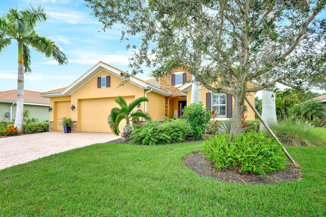 3040 Scarlet Oak Pl, North Fort Myers, FL 33903