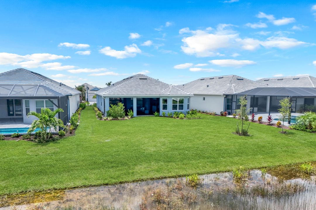 15653 Triesta Ln, Naples, FL 34114