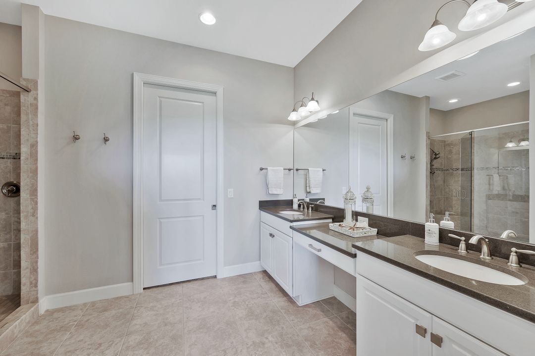 8764 Bellano Ct Unit 204, Naples, FL 34119