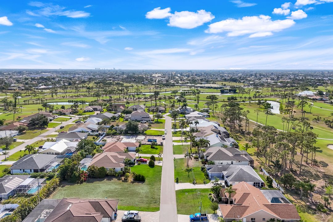1302 SW 20th St, Cape Coral, FL 33991
