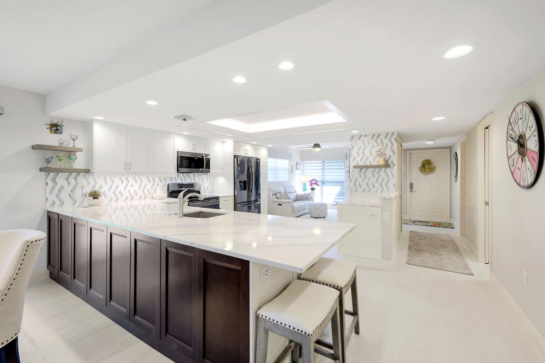 16454 Timberlakes Dr #204, Fort Myers, FL 33908