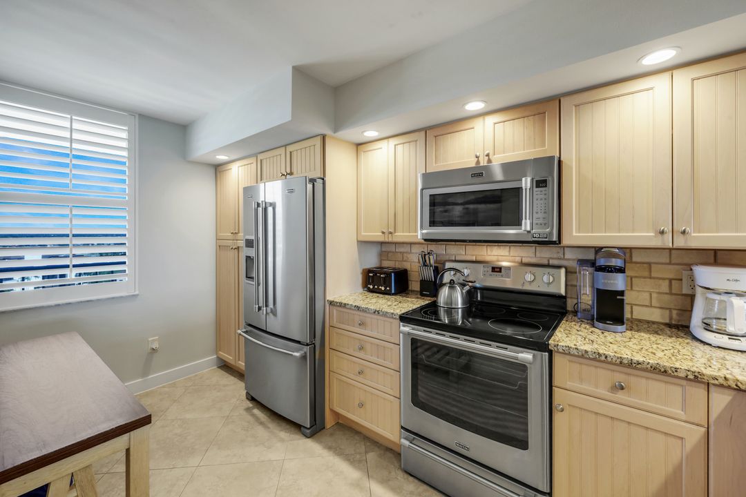 380 Seaview Ct #Tower 3 - 1201, Marco Island, FL 34145