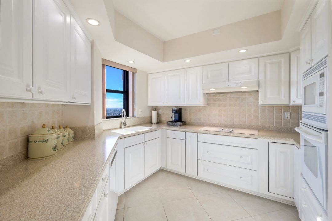 6001 Pelican Bay Blvd  #1506, Naples, FL 34108