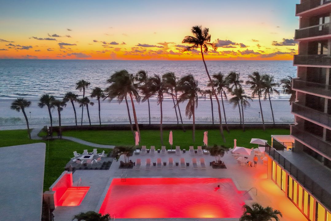 4001 Gulf Shore Blvd N #902, Naples, FL 34103