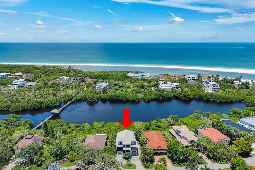 834 Hideaway Cir W, Marco Island, FL 34145