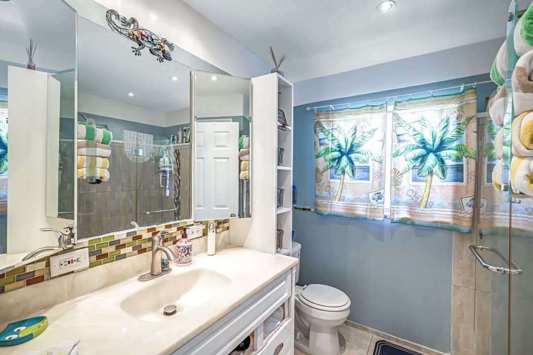 5333 Cocoa Ct, Cape Coral, FL 33904