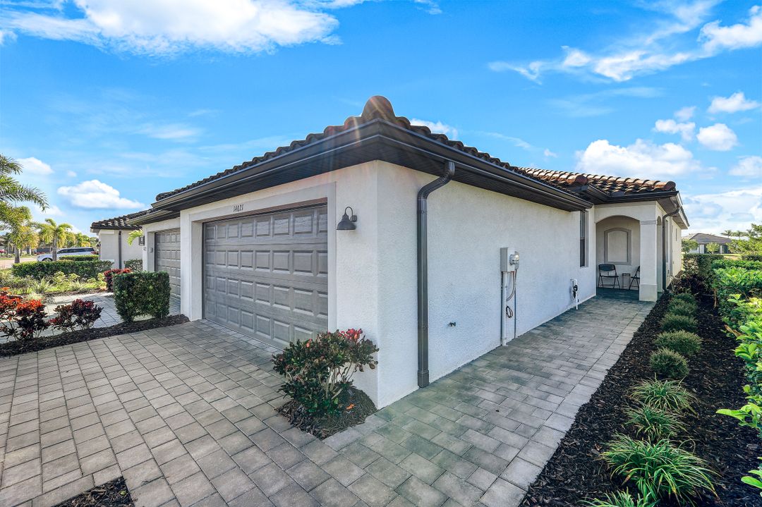 14021 Pine Lodge Ln, Fort Myers, FL 33913