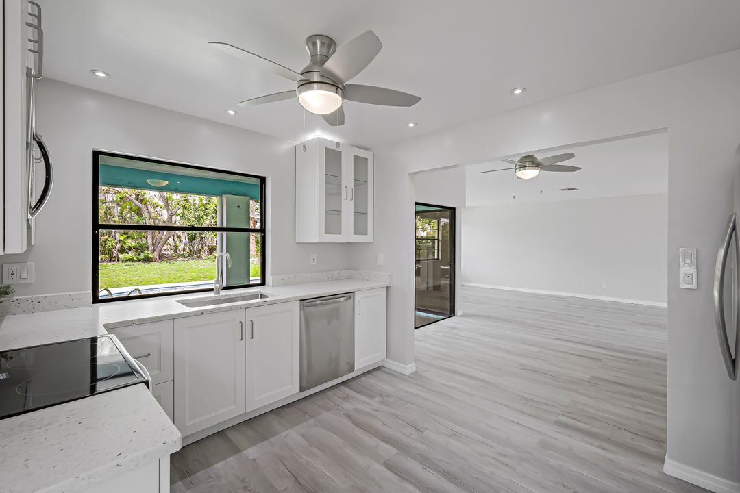 4118 SE 2nd Ave, Cape Coral, FL 33904