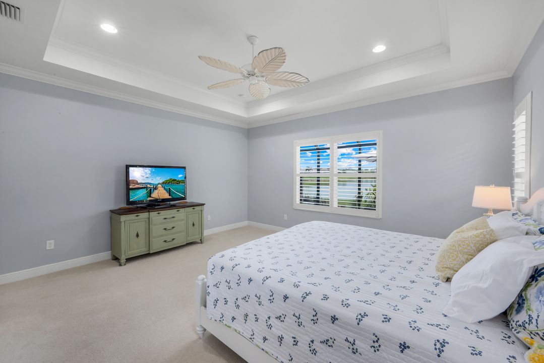 3620 Canopy Cir, Naples, FL 34120