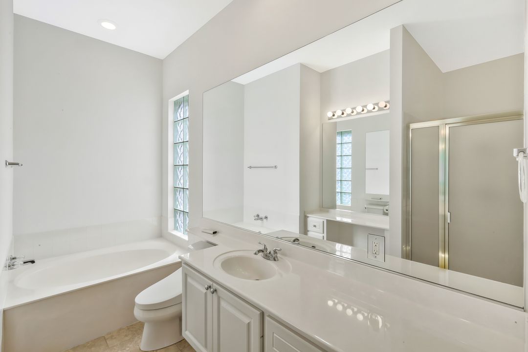 28348 Nautica Ln, Bonita Springs, FL 34135