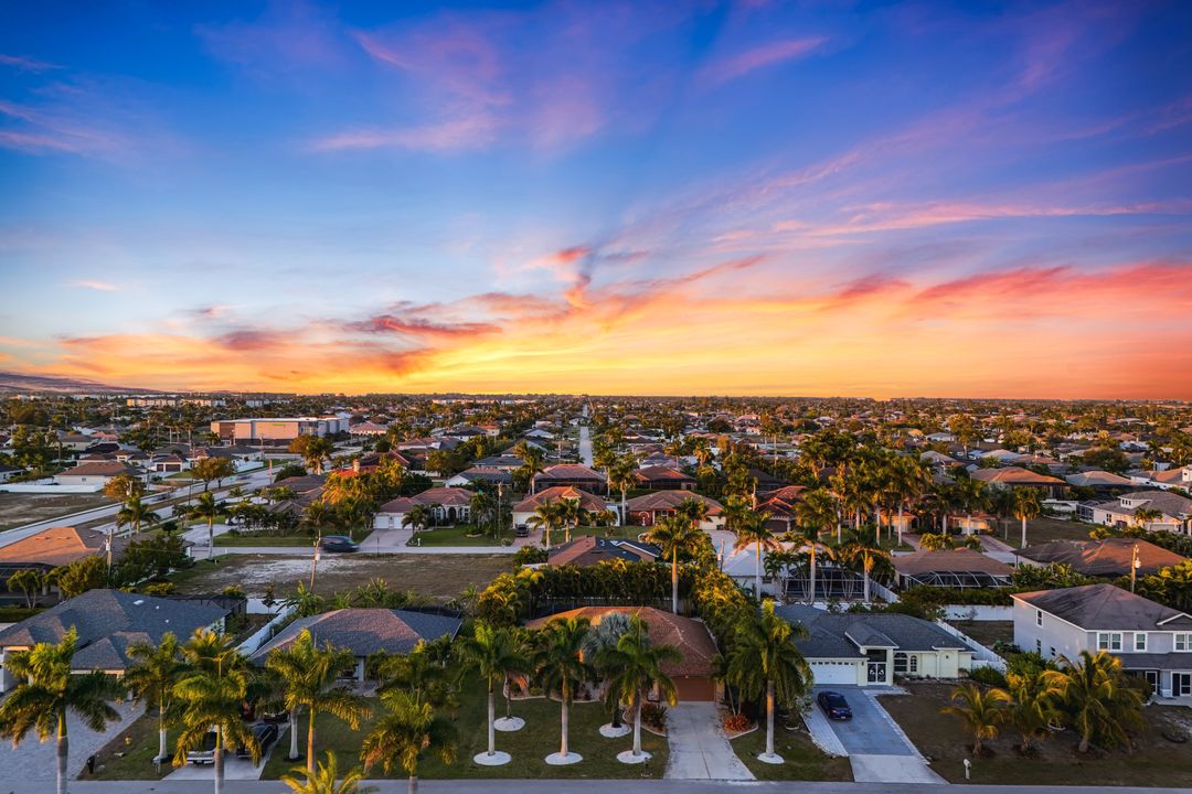 1513 SW 43rd Ln, Cape Coral, FL 33914