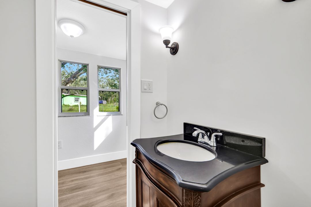 5169 Dalewood St, Punta Gorda, FL 33982