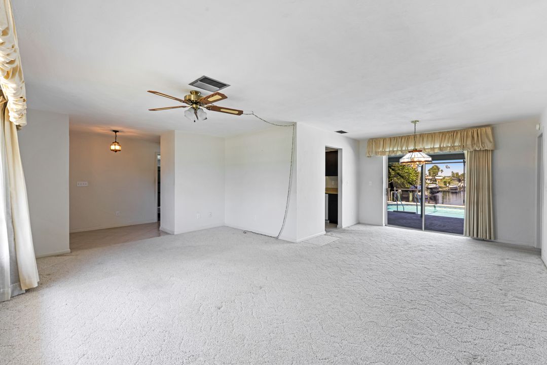 1741 SE 29th Ln, Cape Coral, FL 33904