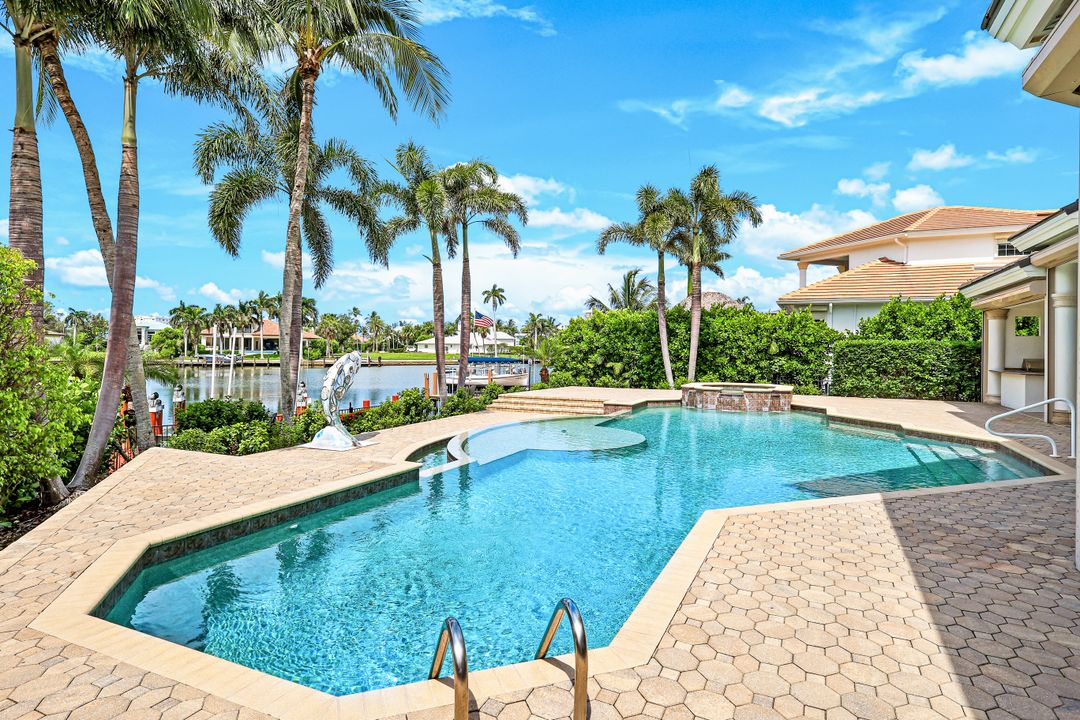 384 Mooring Line Dr, Naples, FL 34102