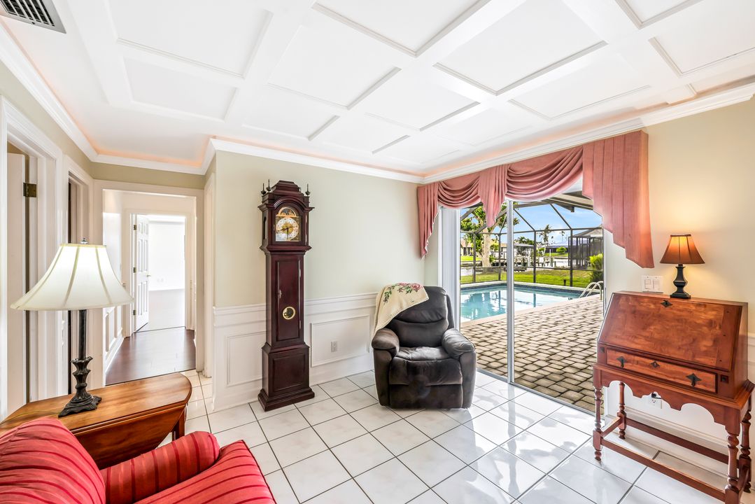 3117 SE 19th Ave, Cape Coral, FL 33904